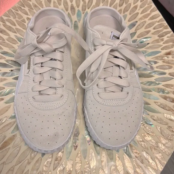 Puma Low Mule - Cream Suede - Picture 1 of 8